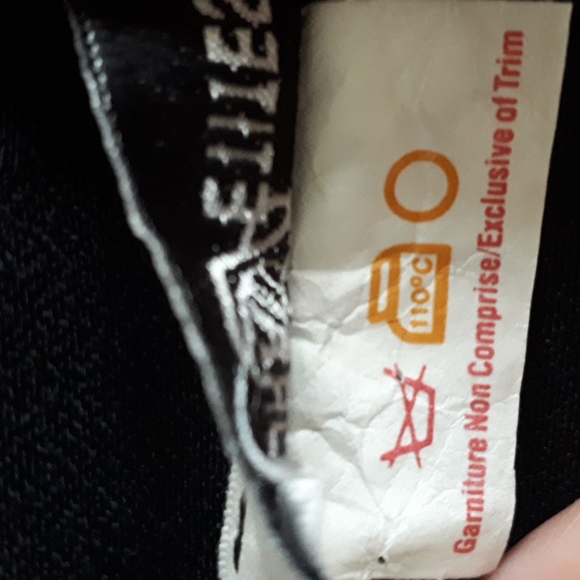 Women's Set - Picture 10 of 13